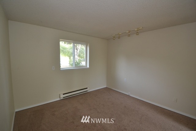 926 205th Place Southeast Bothell, WA 98012 - Photo 12 of 21 Gallery Image 12