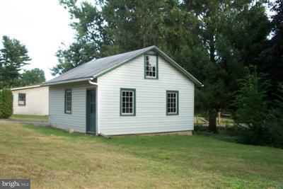 2518 Cornwall Road Lebanon, PA 17042 - Photo 3 of 3 Gallery Image 3