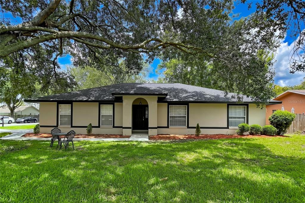 5709 Scott Lake Road Lakeland, FL 33813 - Photo 2 of 40