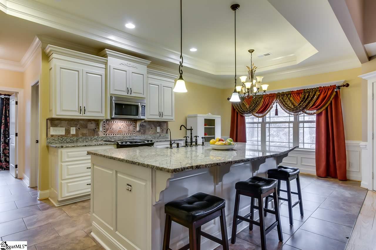 221 Foxhound Road Simpsonville, SC 29680 - Photo 13 of 36 Gallery Image 13