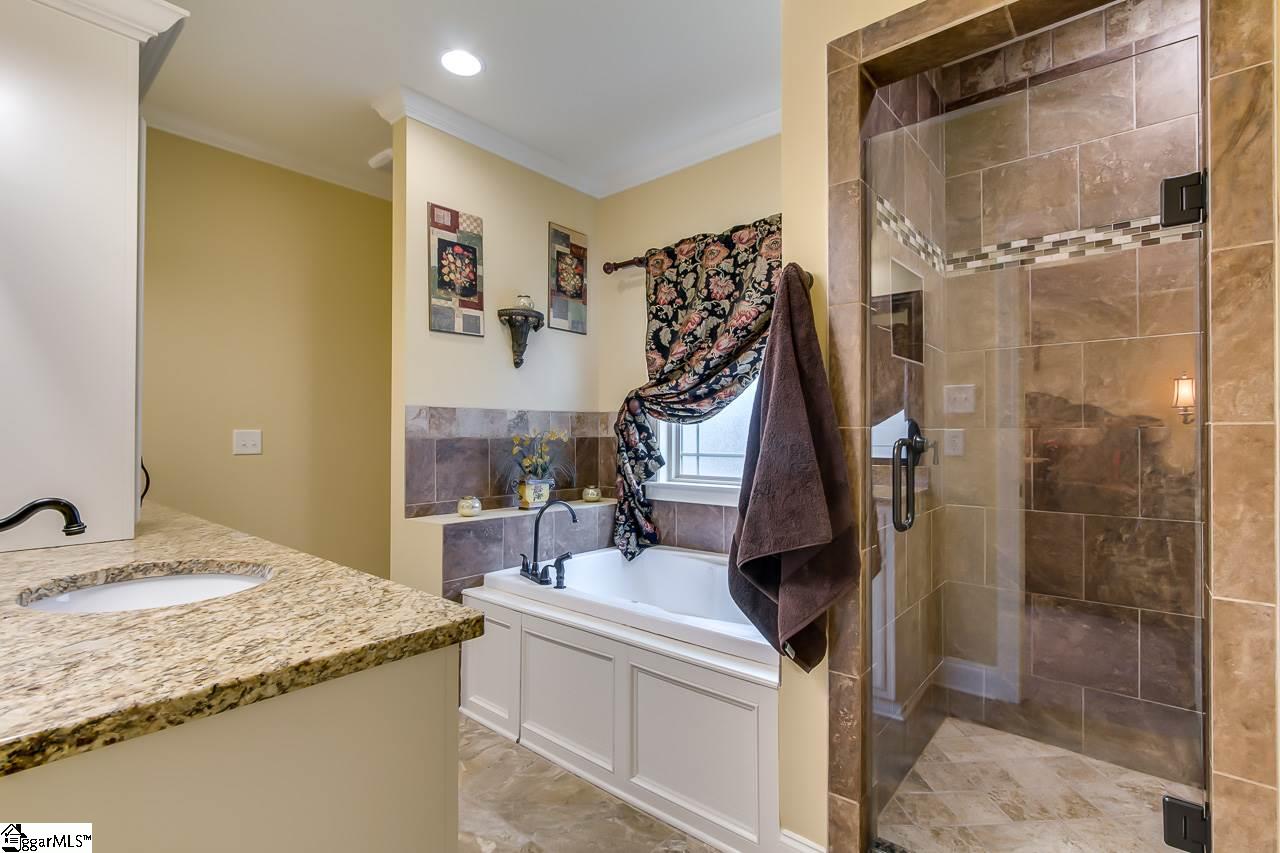 221 Foxhound Road Simpsonville, SC 29680 - Photo 21 of 36 Gallery Image 21