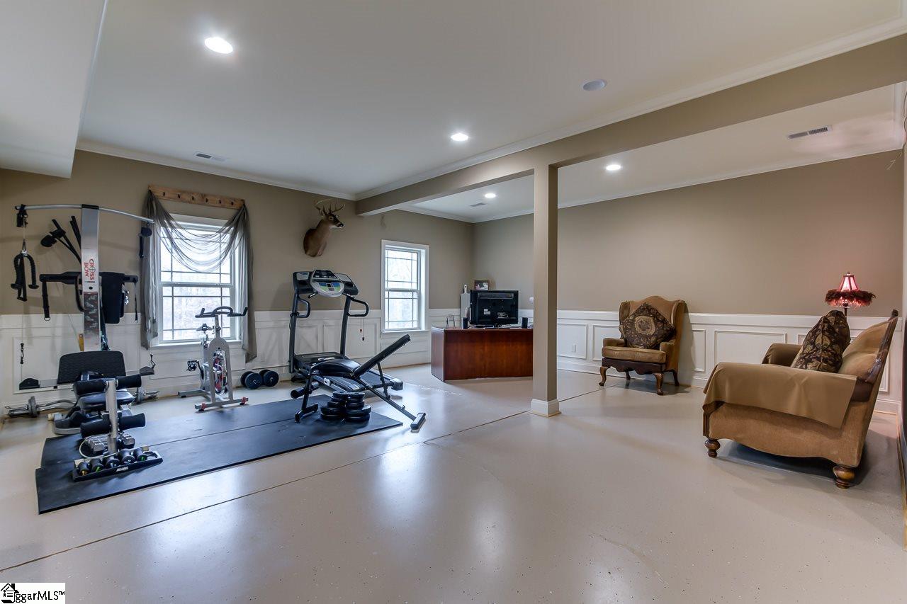 221 Foxhound Road Simpsonville, SC 29680 - Photo 29 of 36 Gallery Image 29
