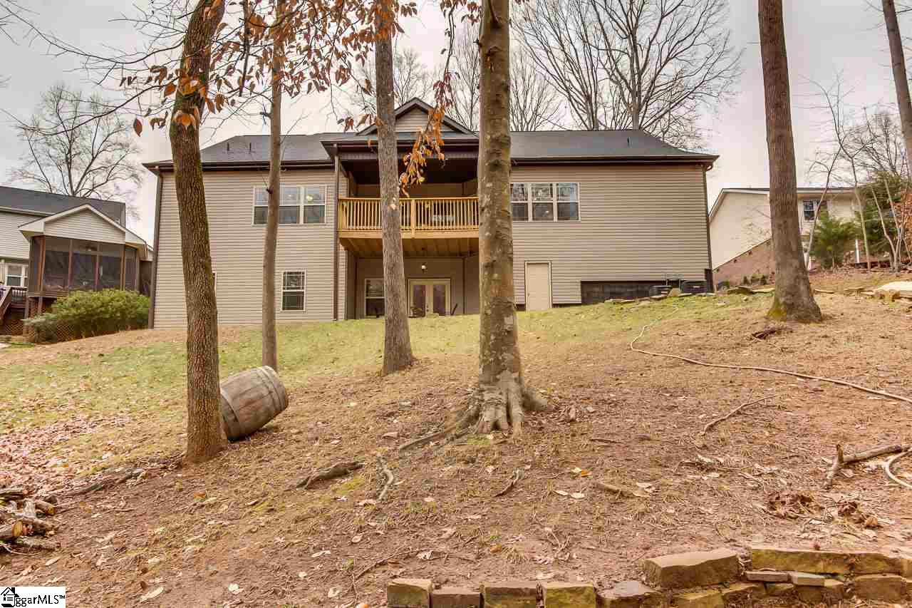 221 Foxhound Road Simpsonville, SC 29680 - Photo 33 of 36 Gallery Image 33