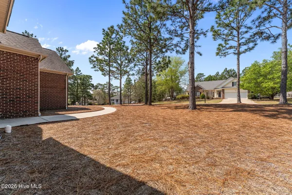 $489,000 | 8 Hialeah Place, Pinehurst, NC 28374