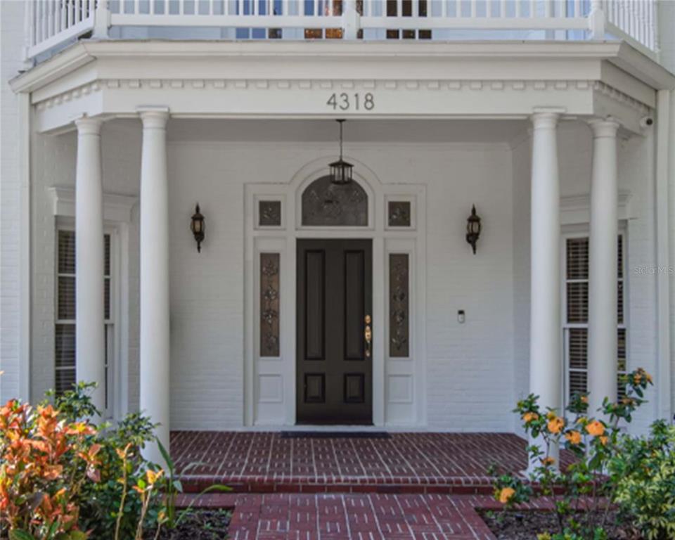 4318 West Azeele Street Tampa, FL 33609 - Photo 5 of 56