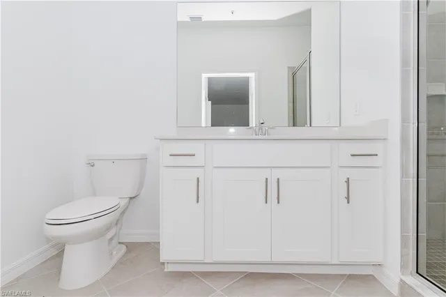 a bathroom with a toilet