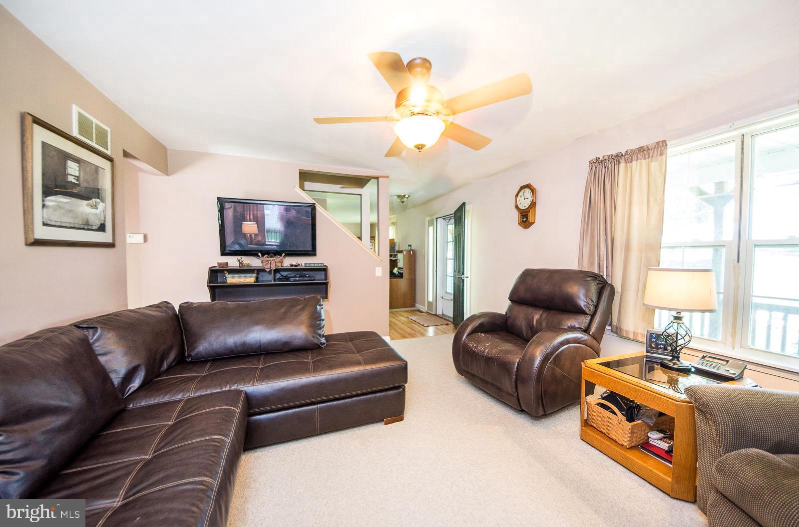 156 Barkley Road Atglen, PA 19310 - Photo 13 of 27 Plenty of natural light