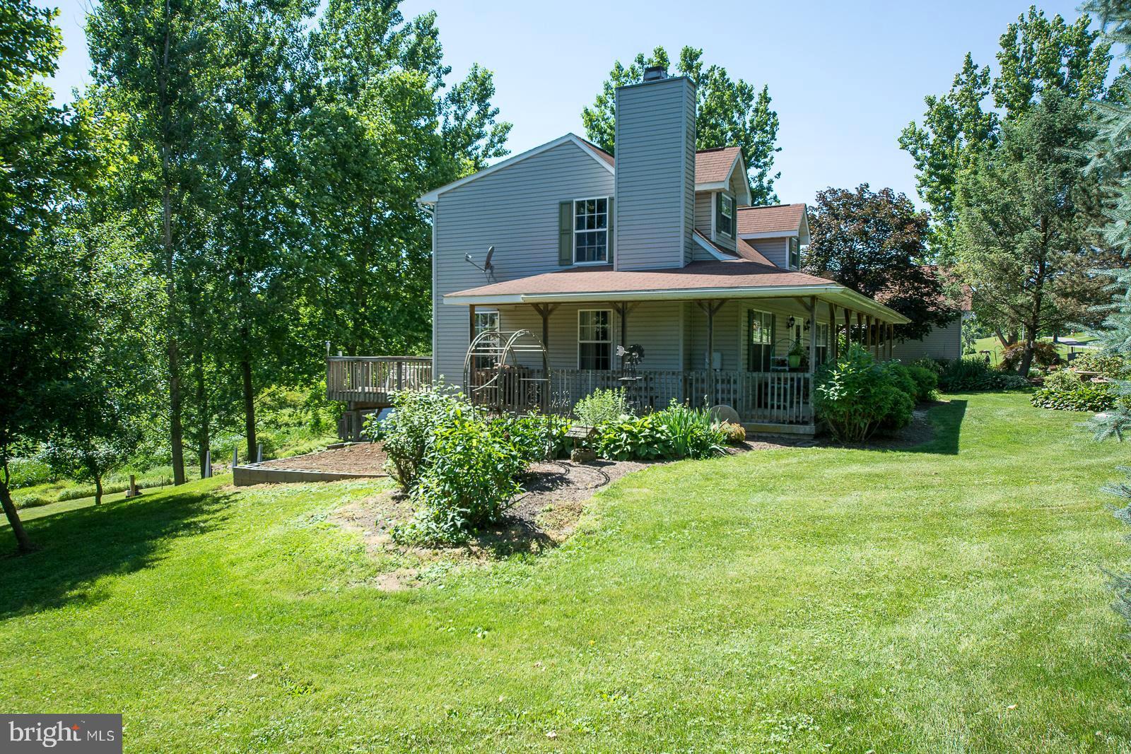 156 Barkley Road Atglen, PA 19310 - Photo 9 of 27 Left side exterior