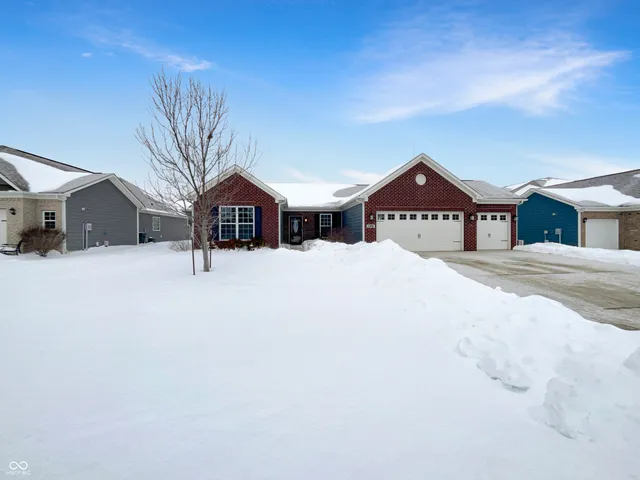 $380,000 | 1302 Old Mkt Square, Greenwood, IN 46143