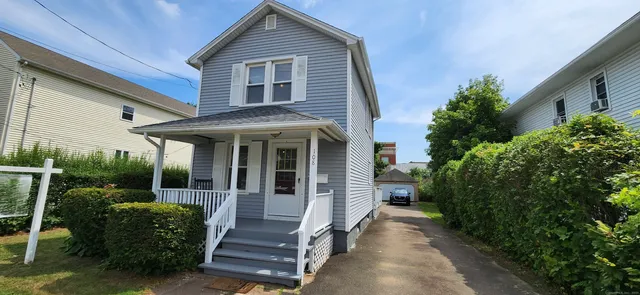$399,900 | 108 School Street, Hamden, CT 06518