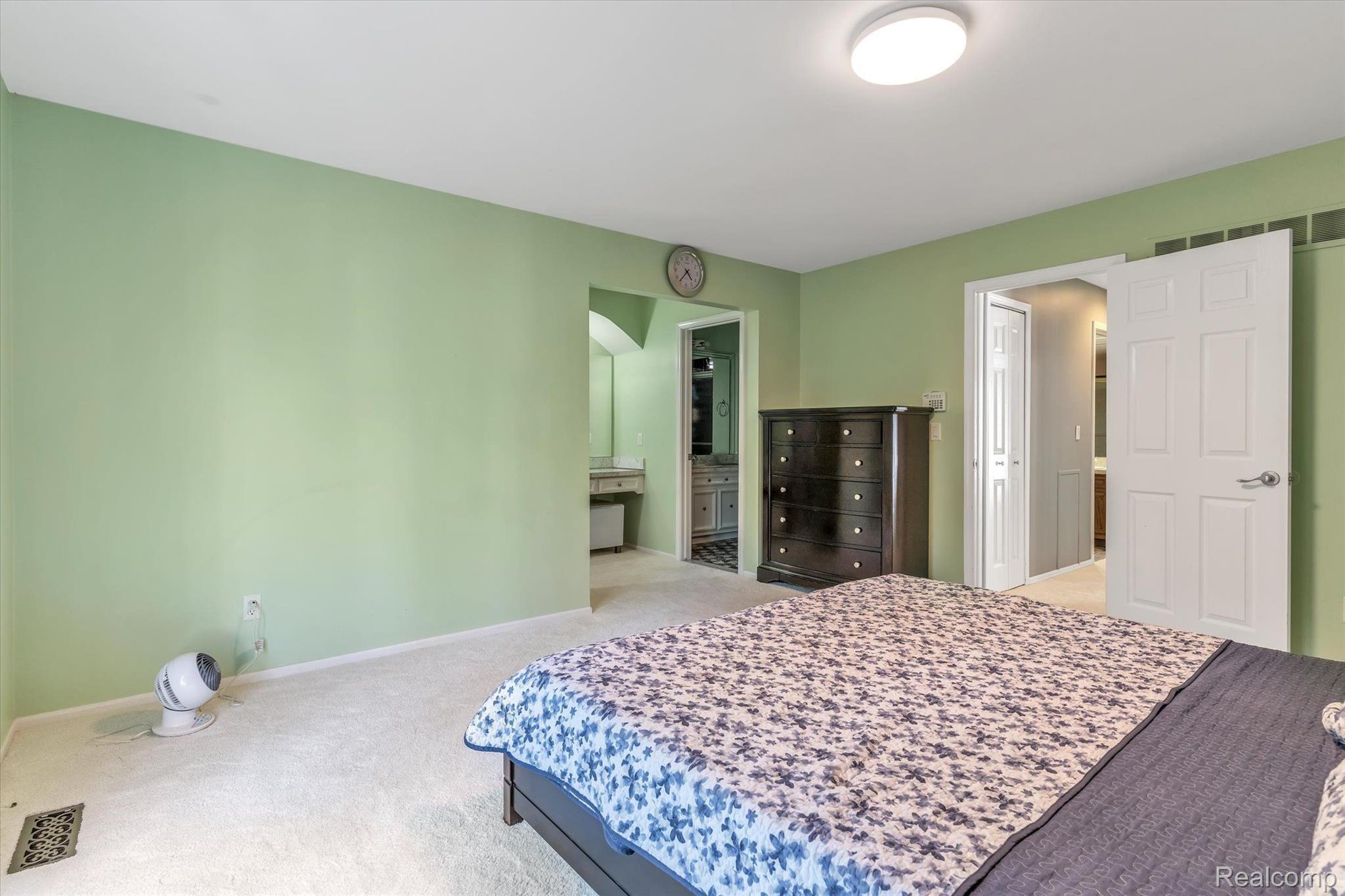 2957 Powderhorn Ridge Road Rochester, MI 48309 - Photo 27 of 61