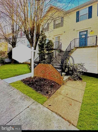 $335,000 | 725 Paldao Terrace, Unit 3, Hyattsville, MD 20785