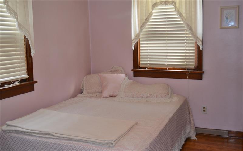 100 State Street McKees Rocks, PA 15136 - Photo 8 of 12 Gallery Image 8