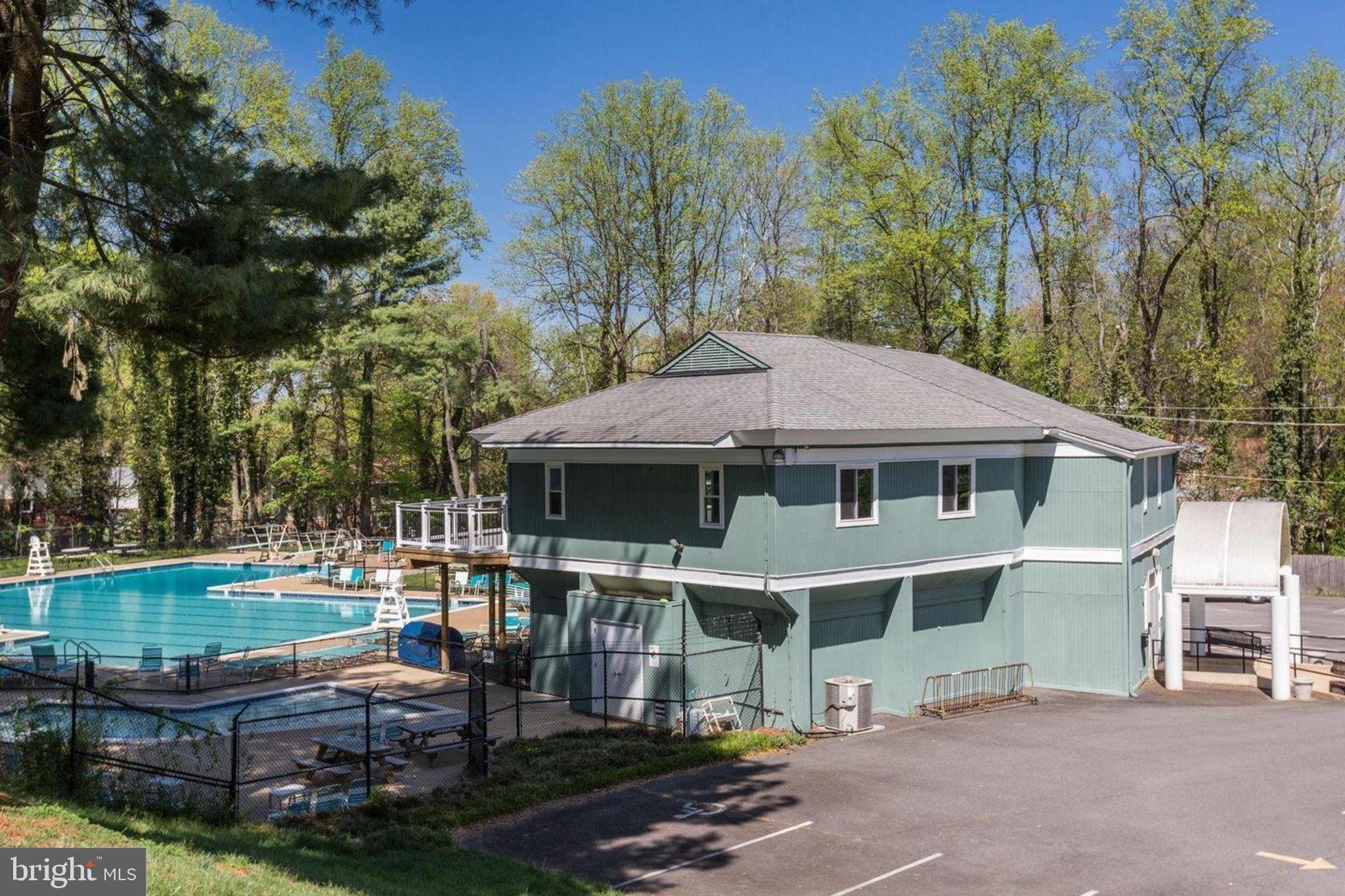 3313 Midland Road Fairfax, VA 22031 - Photo 70 of 74 Mantua Clubhouse