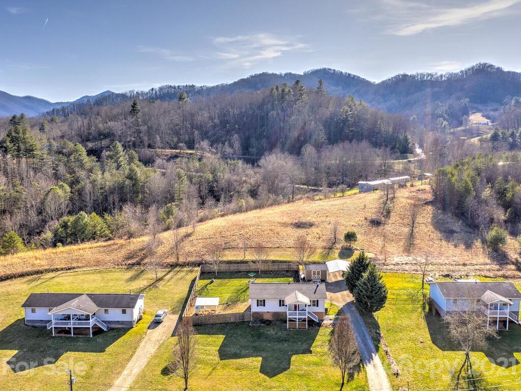 56 Millard Cove Road Leicester, NC 28748 - Photo 31 of 34 Gallery Image 31