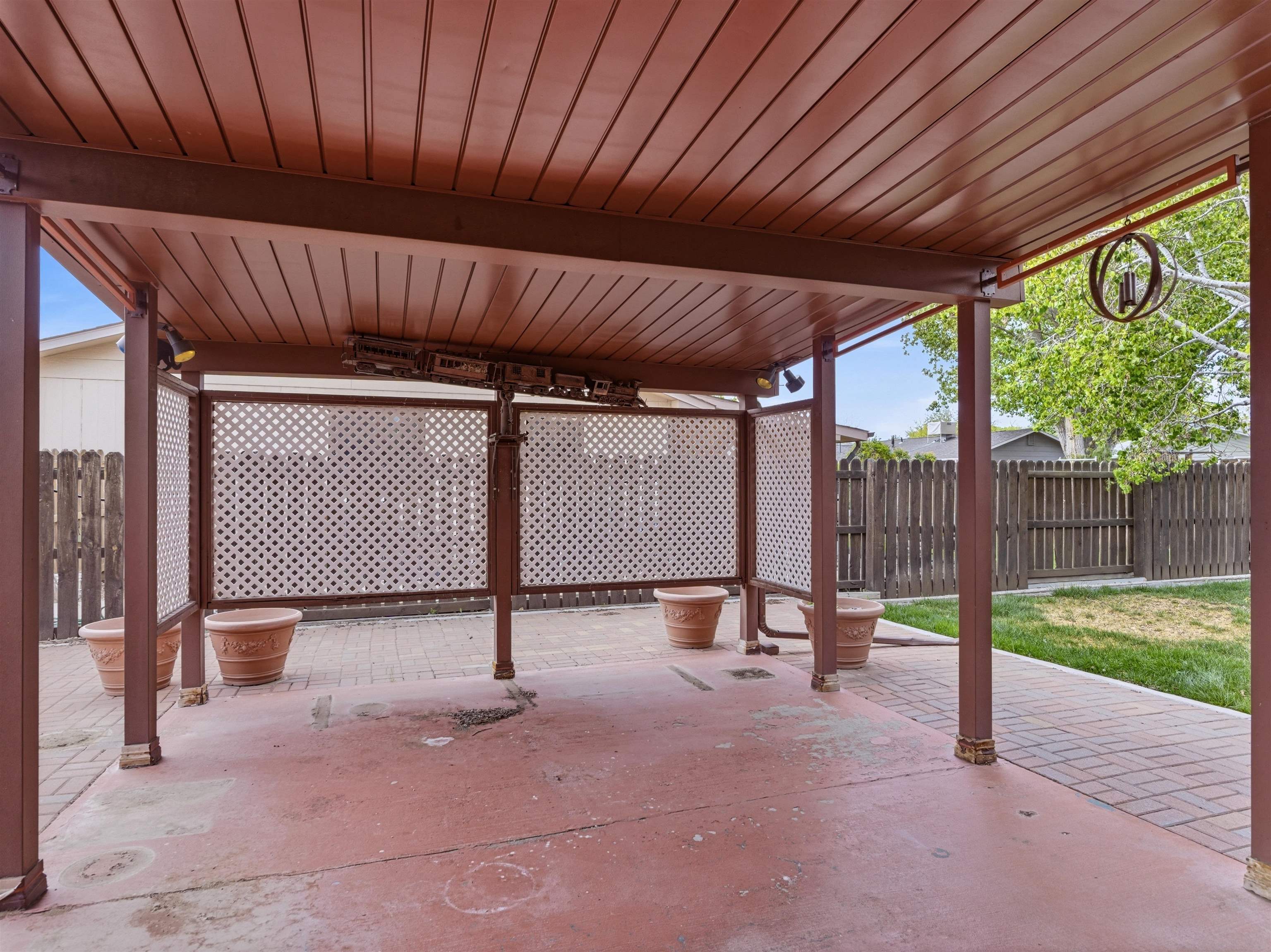 627 Ox Bow Road Grand Junction, CO 81504 - Photo 5 of 33