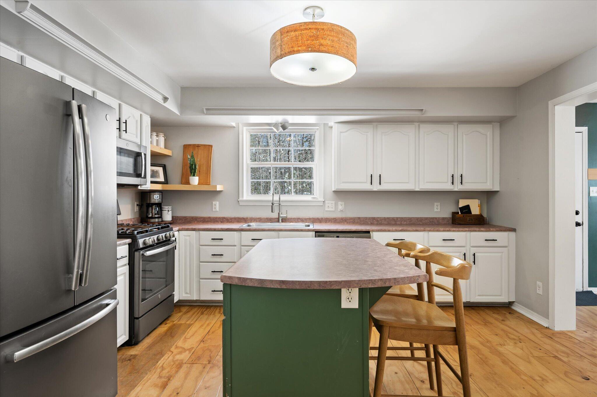 817 Millvale Road Bucksport, ME 04416 - Photo 5 of 47 11-Kitchen