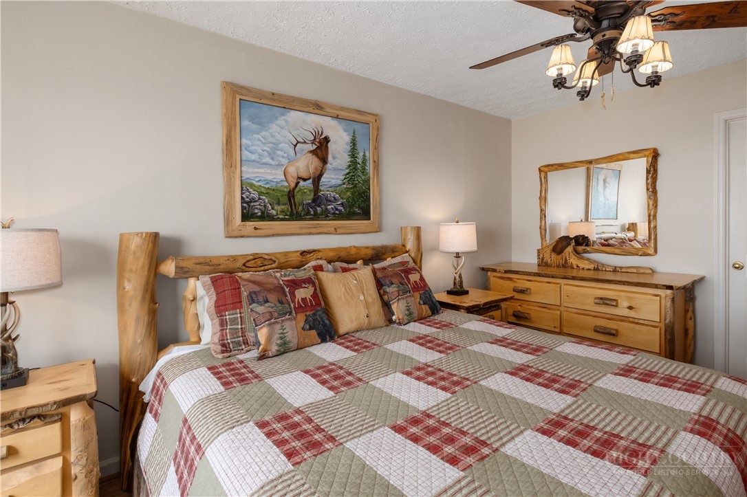 510 Elderberry Ridge Road, Unit F201 Beech Mountain, NC 28604 - Photo 16 of 25