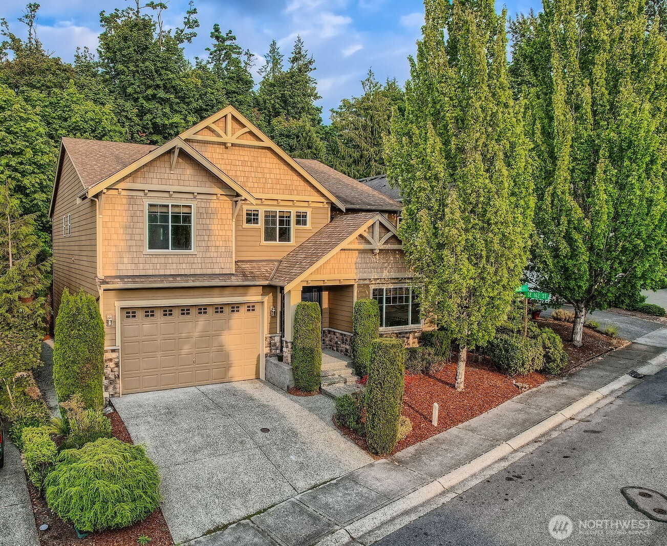 16200 Parkside Way Southeast Renton, WA 98058 - Photo 25 of 40 a view of a yard in front of house