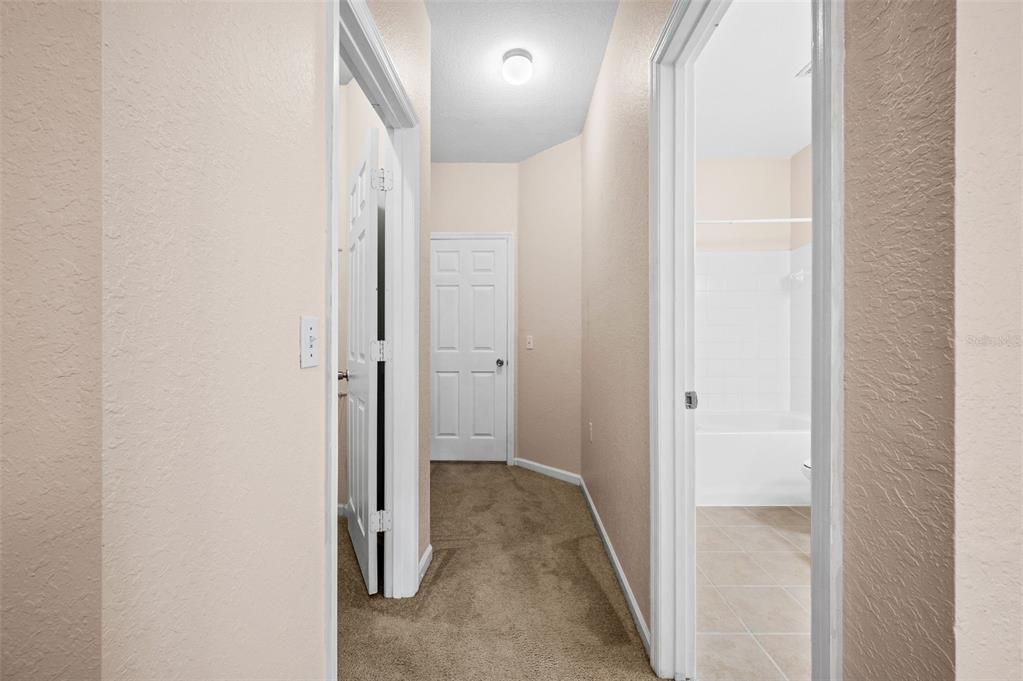 5065 Northwest 45th Road, Unit 102 Gainesville, FL 32606 - Photo 18 of 34