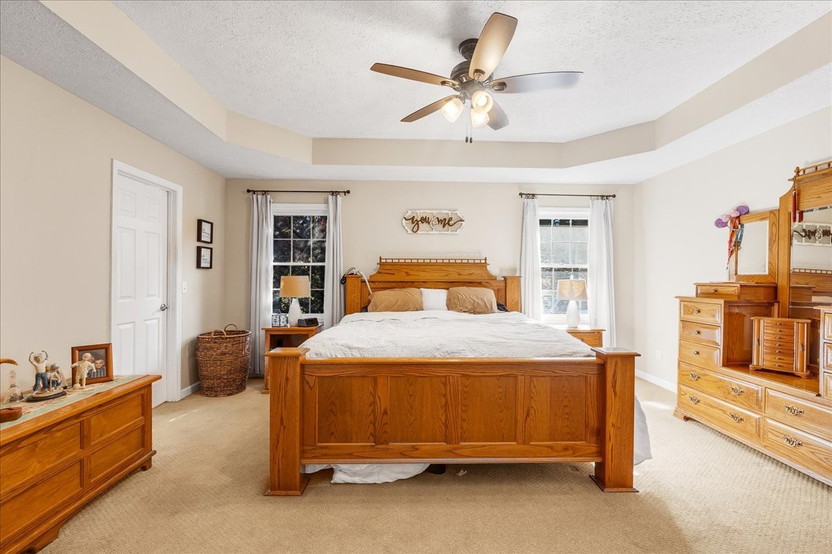 220 Flora Lane Manchester, TN 37355 - Photo 42 of 81 Large Primary Bedroom!!