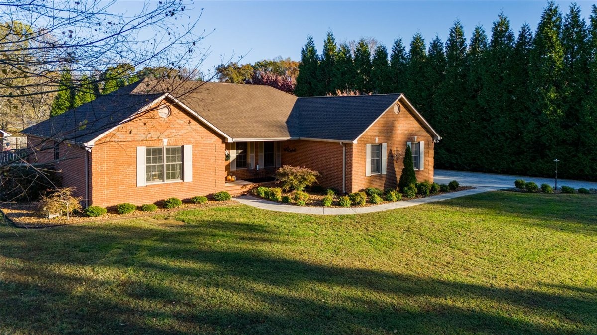 220 Flora Lane Manchester, TN 37355 - Photo 6 of 81 Gallery Image 6