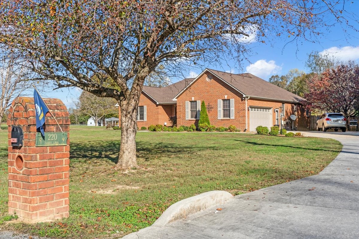 220 Flora Lane Manchester, TN 37355 - Photo 8 of 81 Gallery Image 8