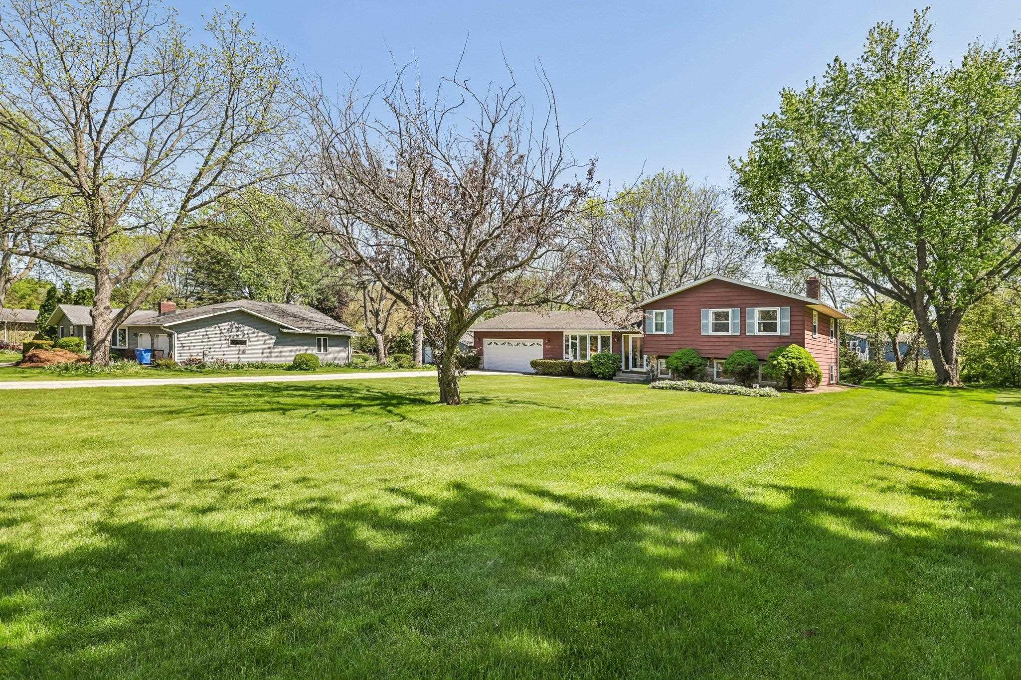 3745 Elna Road Madison, WI 53718 - Photo 1 of 45