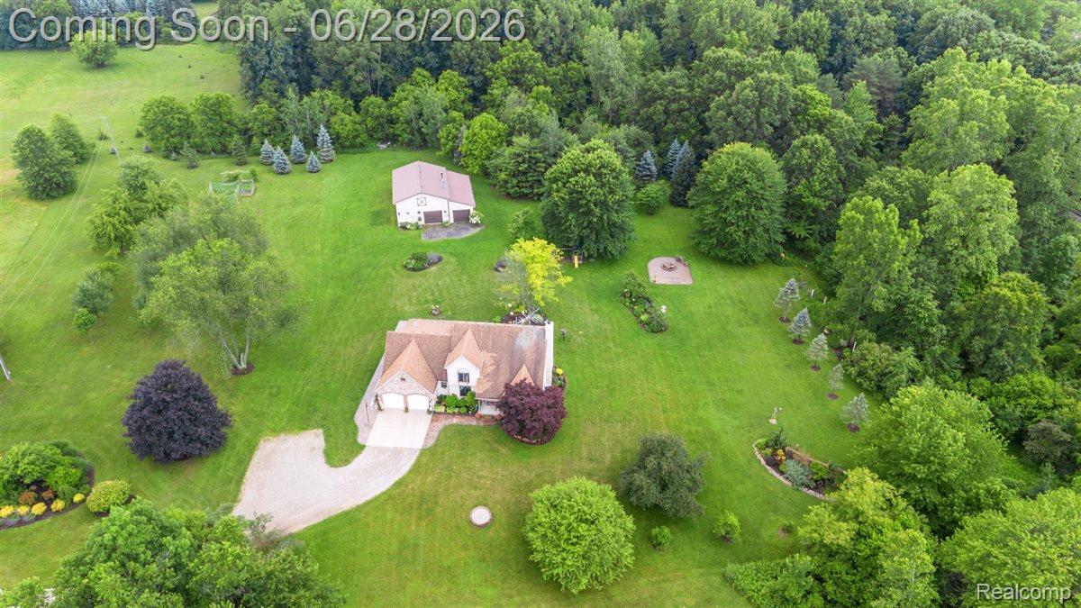 125 Olde Franklin Road Howell, MI 48855 - Photo 2 of 57 Welcome home