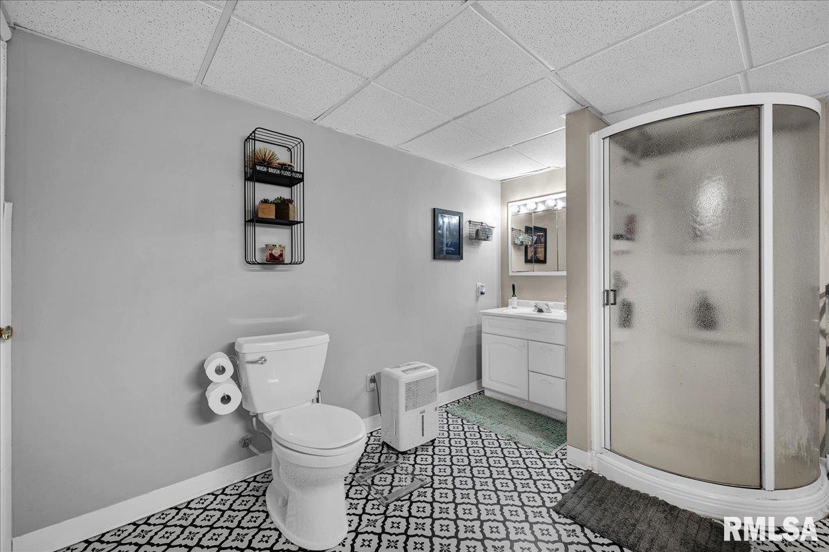 301 Devonshire Road Washington, IL 61571 - Photo 18 of 32 Gallery Image 18