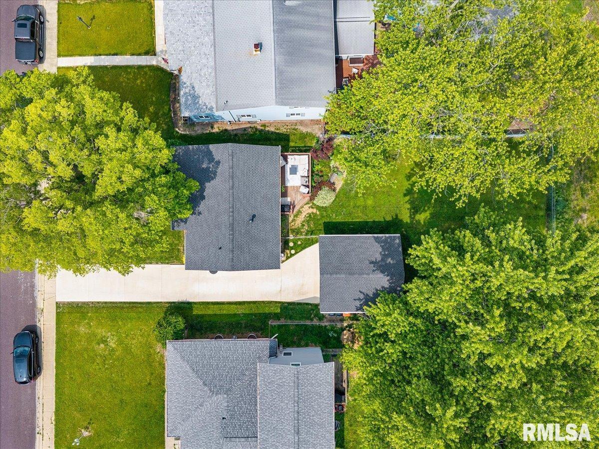 301 Devonshire Road Washington, IL 61571 - Photo 32 of 32 Gallery Image 32