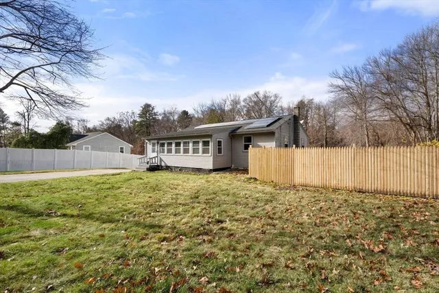 $499,500 | 90 Leland Hill Road, Sutton, MA 01590