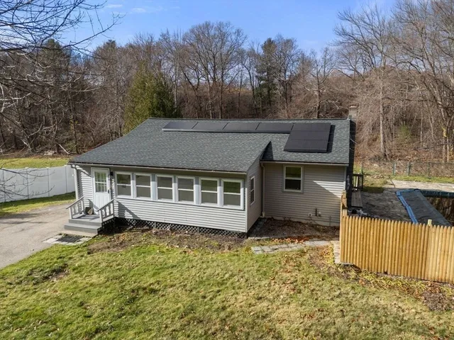$499,500 | 90 Leland Hill Road, Sutton, MA 01590