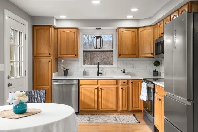 $499,500 | 90 Leland Hill Road, Sutton, MA 01590