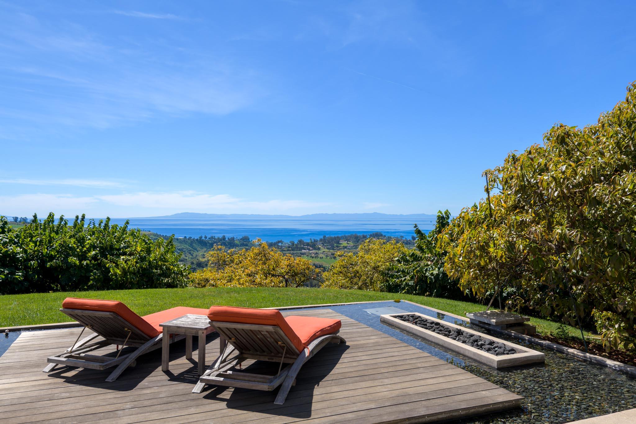 7401 Shepard Mesa Road Carpinteria, CA 93013 - Photo 20 of 29 Soak it in