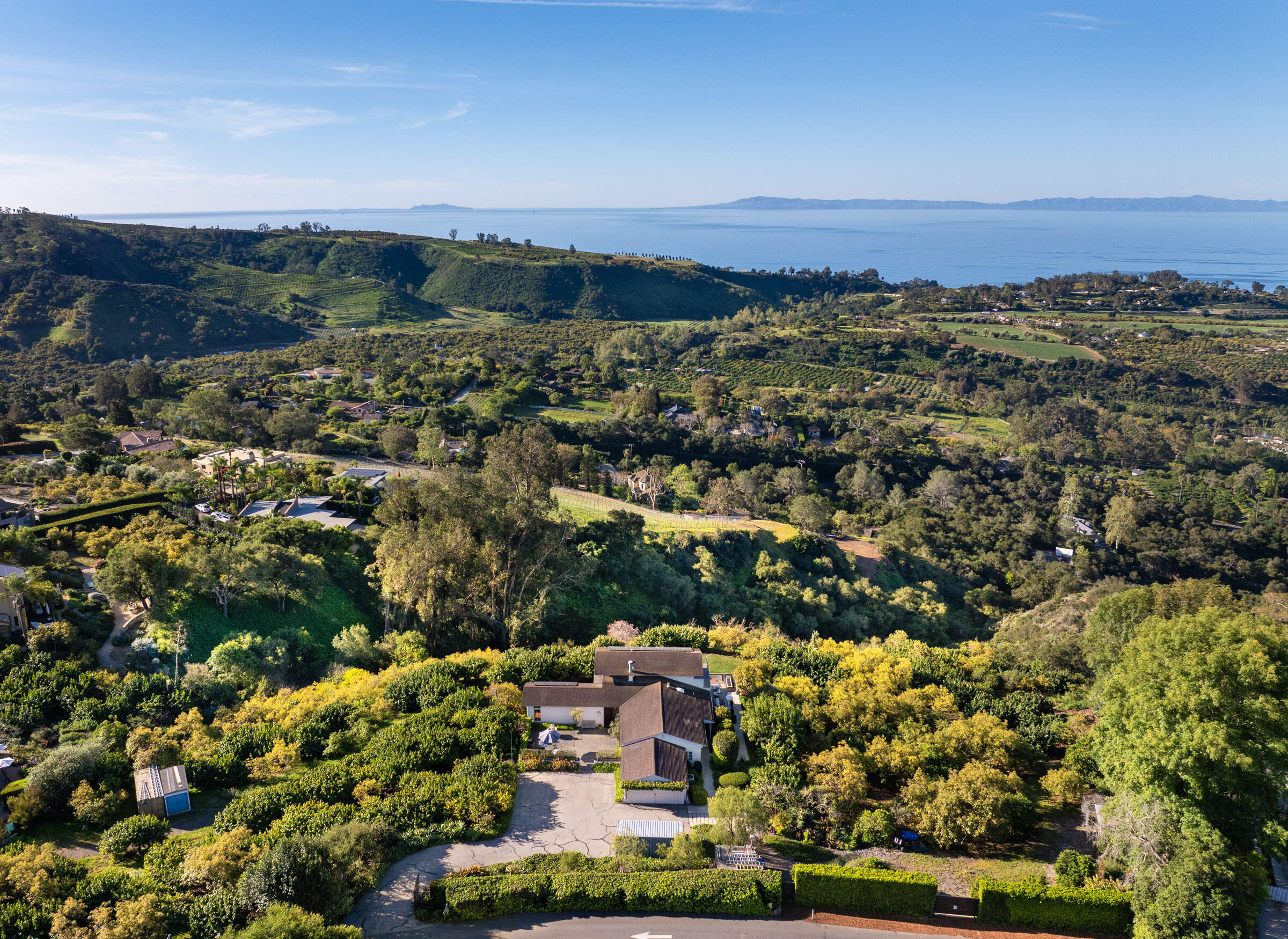 7401 Shepard Mesa Road Carpinteria, CA 93013 - Photo 3 of 29 Shepard Mesa Magic