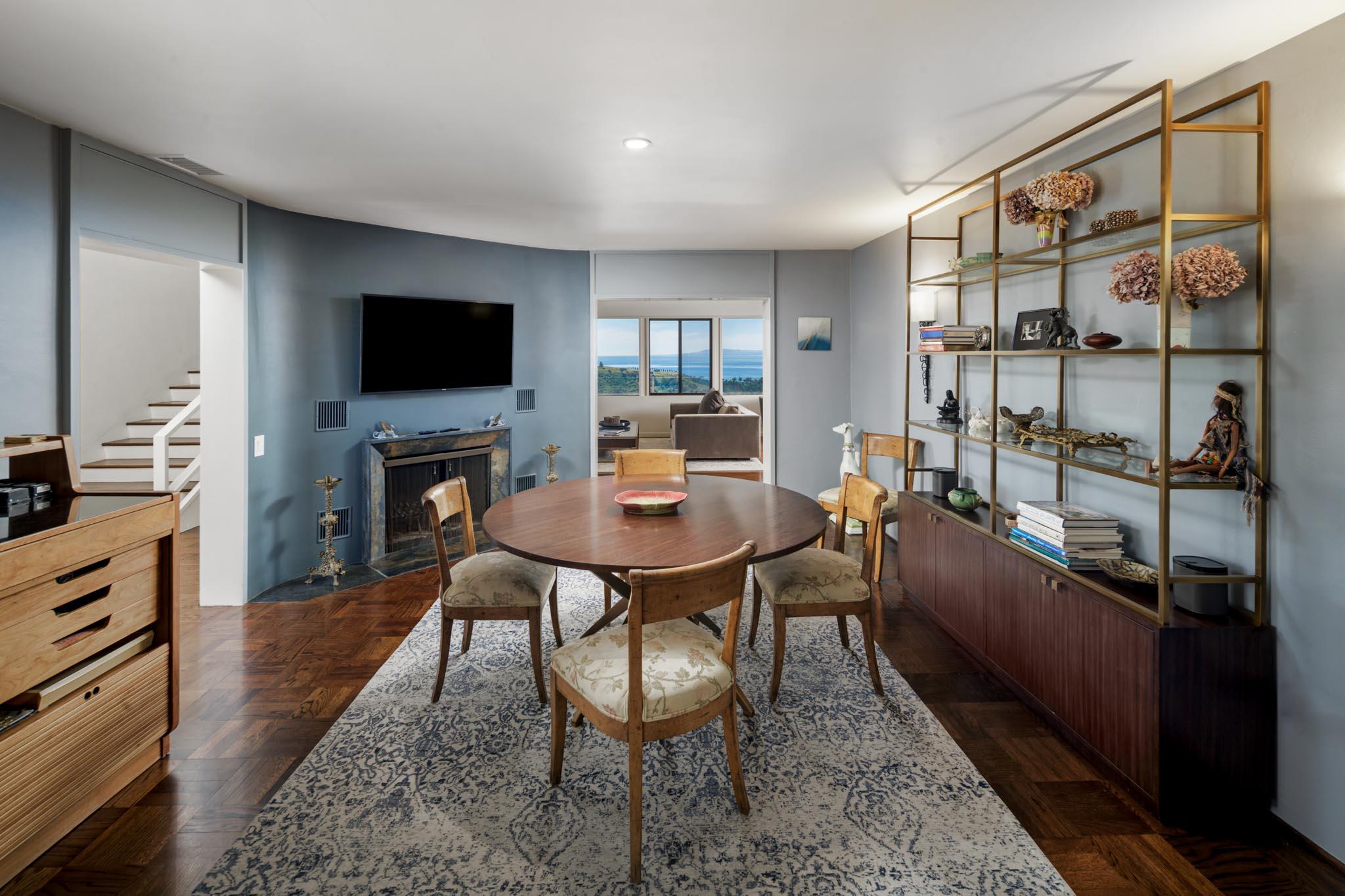 7401 Shepard Mesa Road Carpinteria, CA 93013 - Photo 10 of 29 Dining Room