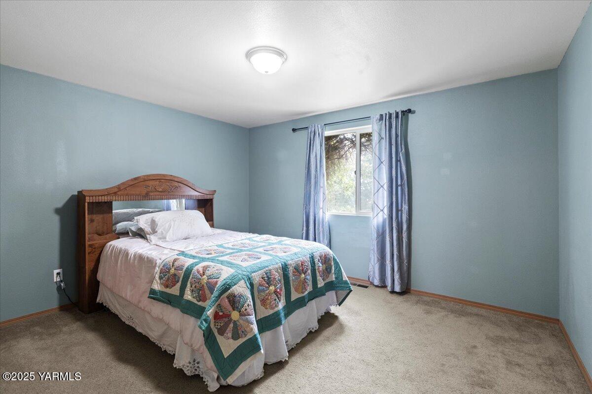 6402 Ridgeway Drive Yakima, WA 98901 - Photo 16 of 31 04-IMGC3165