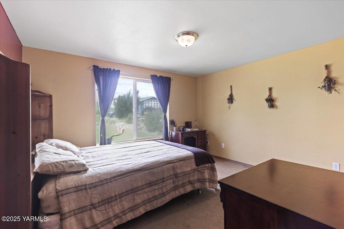 6402 Ridgeway Drive Yakima, WA 98901 - Photo 20 of 31 08-IMGC3210