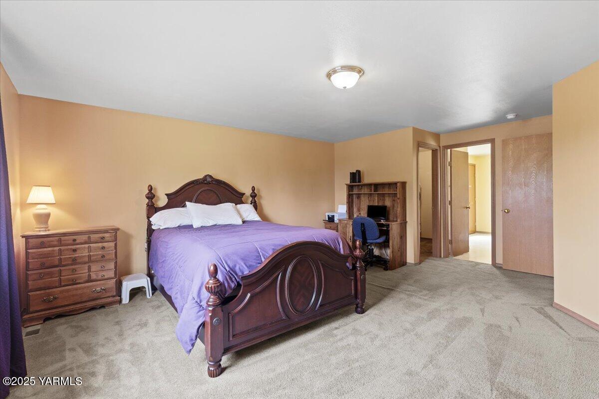 6402 Ridgeway Drive Yakima, WA 98901 - Photo 21 of 31 29-IMGC3195
