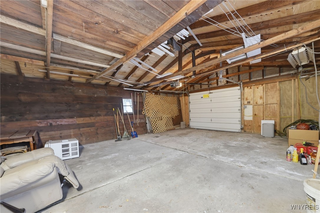 33 Wellington Road Buffalo, NY 14216 - Photo 37 of 45