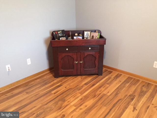 121 Comanche Trail Hanover, PA 17331 - Photo 15 of 27 Gallery Image 15