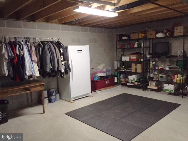 121 Comanche Trail Hanover, PA 17331 - Photo 24 of 27 Gallery Image 24