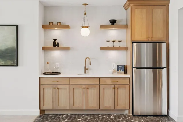 $1,774,900 | 4715 Comstock Lane North, Plymouth, MN 55446