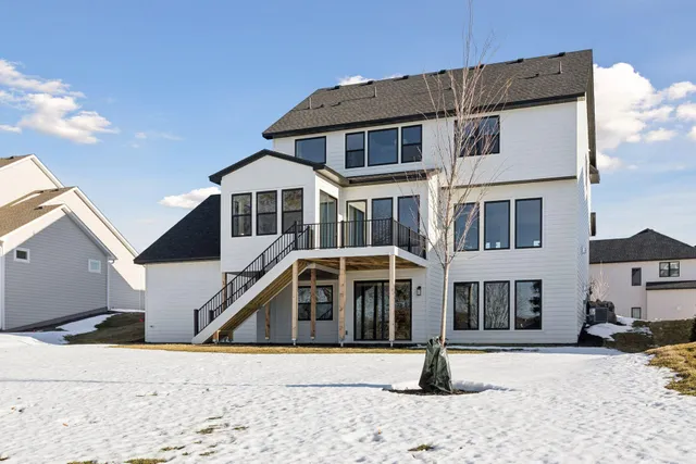 $1,774,900 | 4715 Comstock Lane North, Plymouth, MN 55446