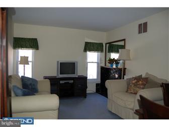 3309 Embarcadero Court, Unit TYPE Springfield, PA 19064 - Photo 4 of 11 Family Room