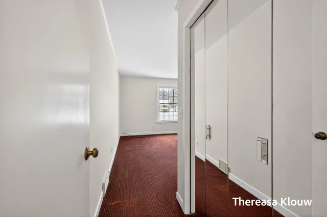 $349,900 | 17496 Meadow Wood Road, Spring Lake, MI 49456