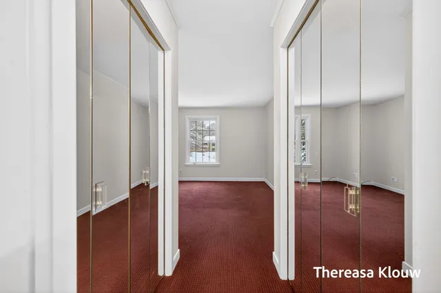 $349,900 | 17496 Meadow Wood Road, Spring Lake, MI 49456