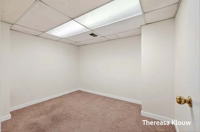 $349,900 | 17496 Meadow Wood Road, Spring Lake, MI 49456