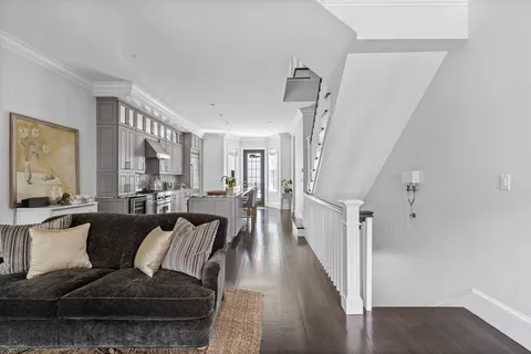$2,799,000 | 795 East 4th Street, Boston, MA 02127